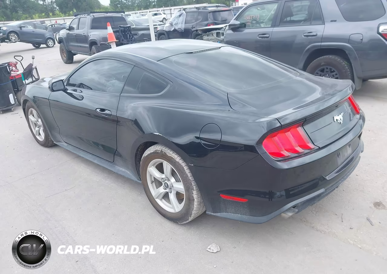 2018 Ford Mustang Ecoboost VIN:1FA6P8TH4J5180440 - 3