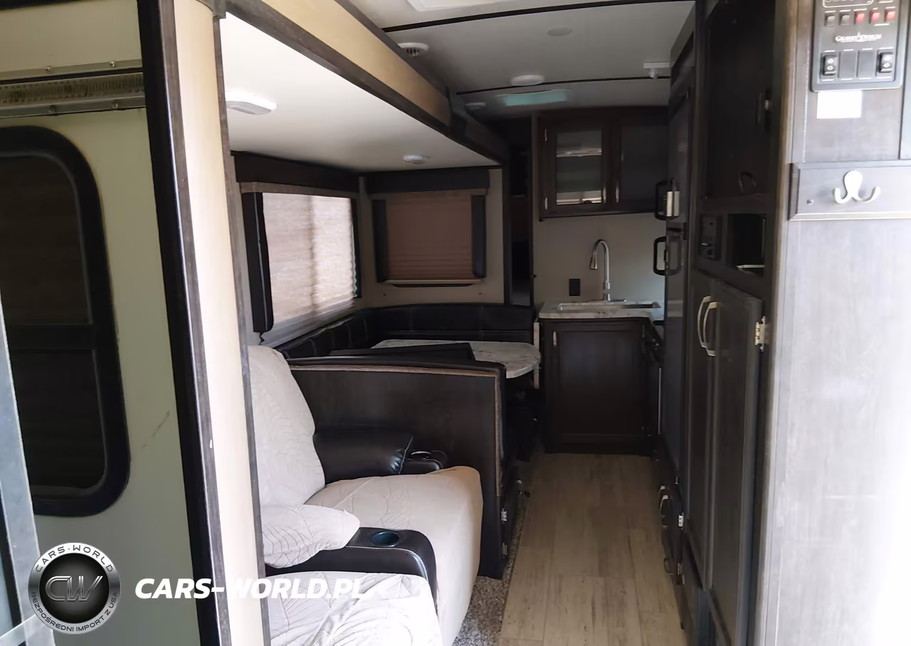 2017 Grand Design Other VIN:573TE3023H6601616 - 8