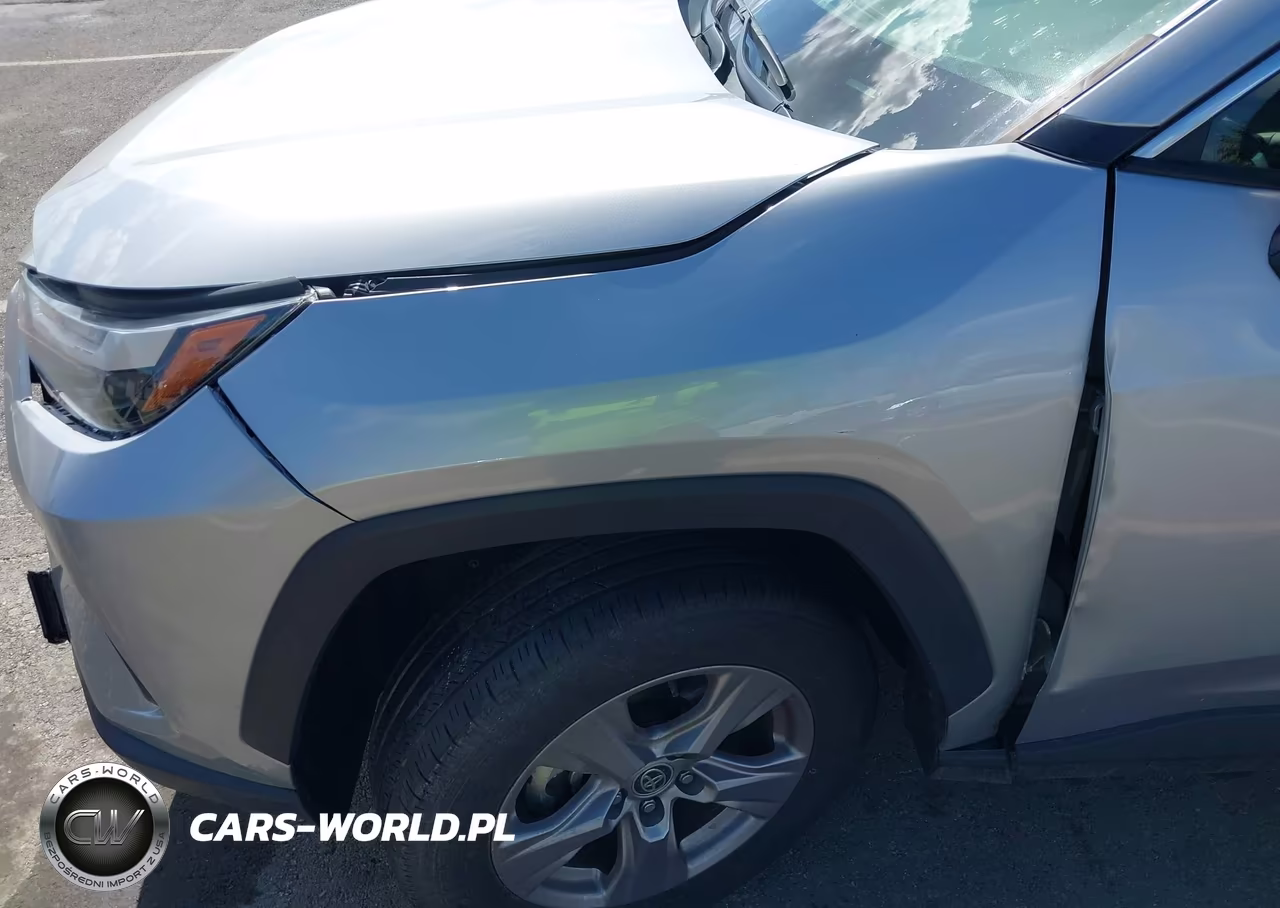 2024 Toyota Rav4 Hybrid Le VIN:JTMLWRFV6RD243093 - 17