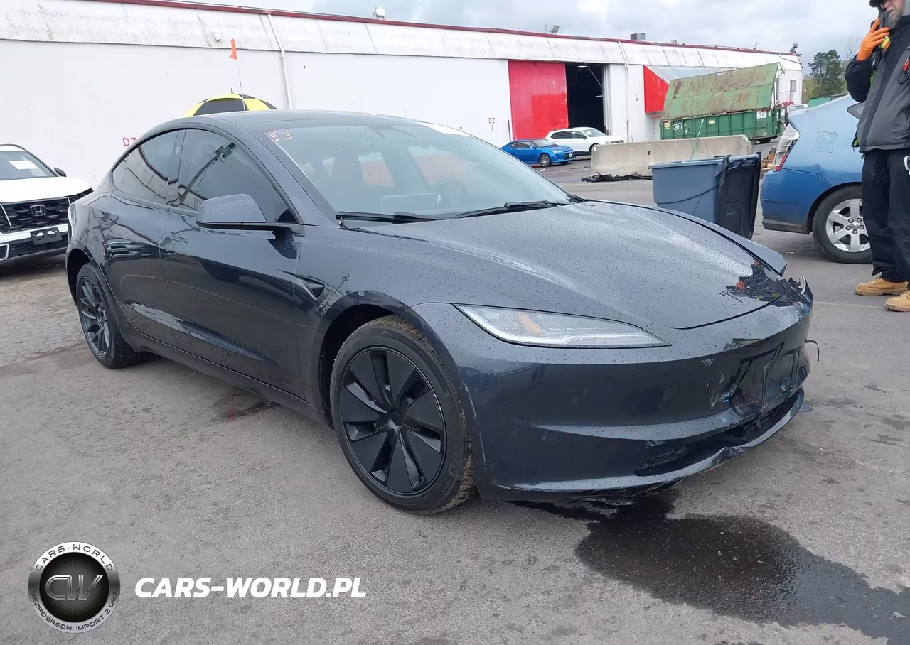 2026 Tesla Model 3 Premium All-Wheel Drive – zdjęcie 1 z 19
