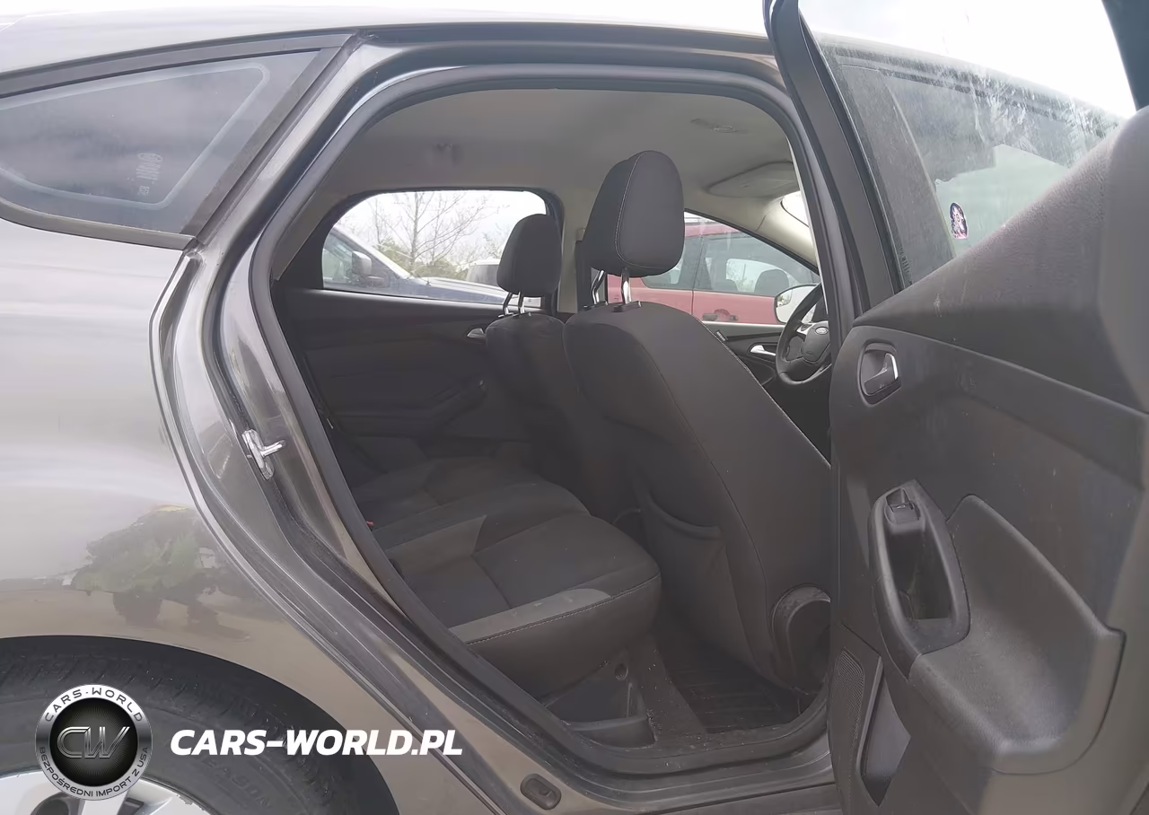 2012 Ford Focus Se VIN:1FAHP3K22CL354545 - 8