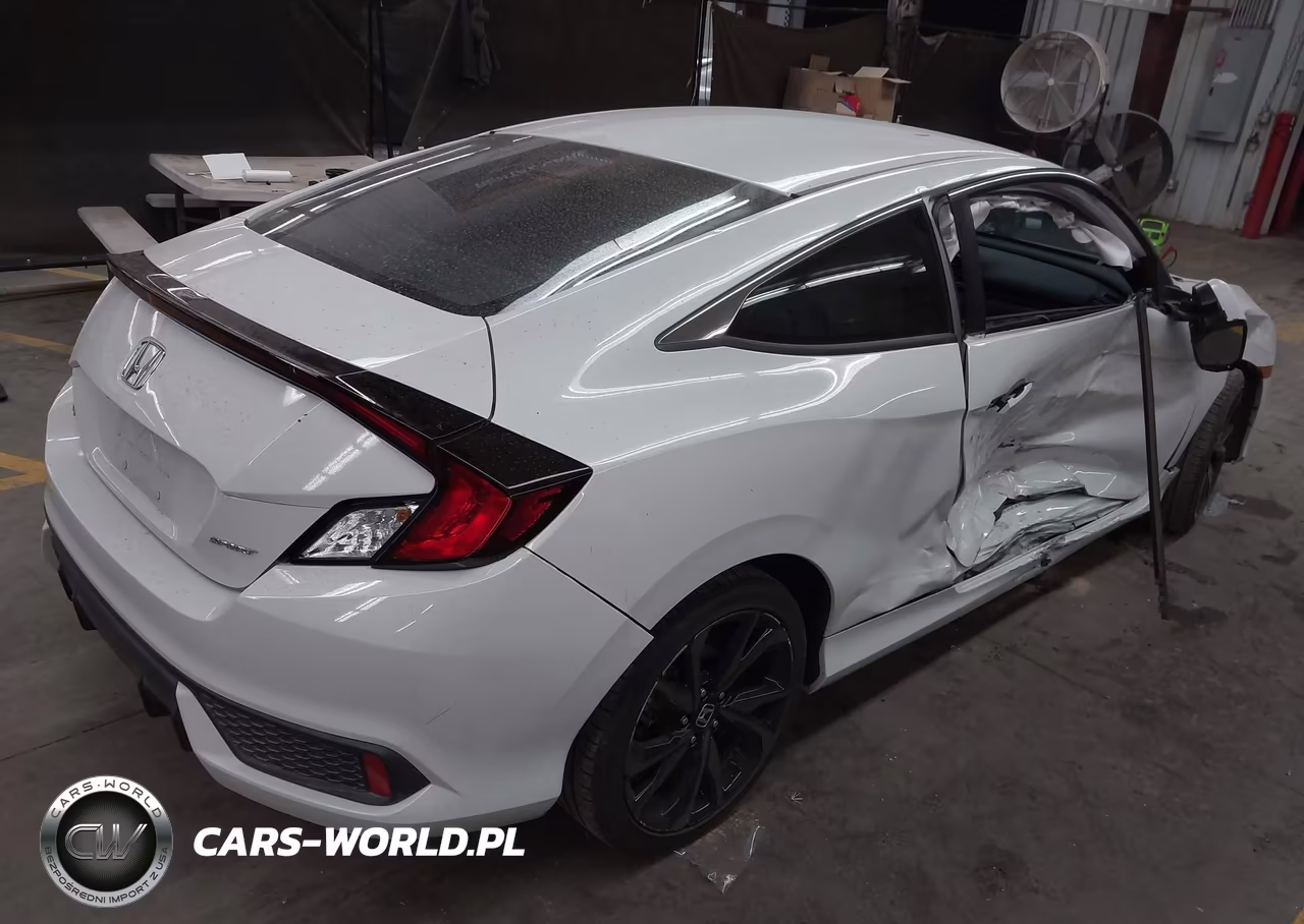 2019 Honda Civic Sport VIN:2HGFC4B85KH308812 - 4