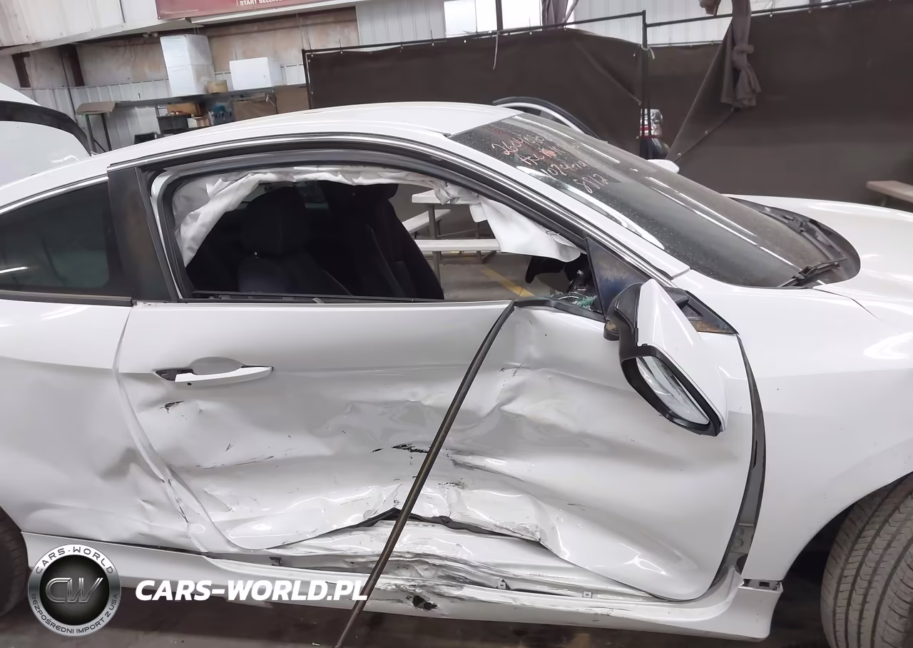 2019 Honda Civic Sport VIN:2HGFC4B85KH308812 - 6