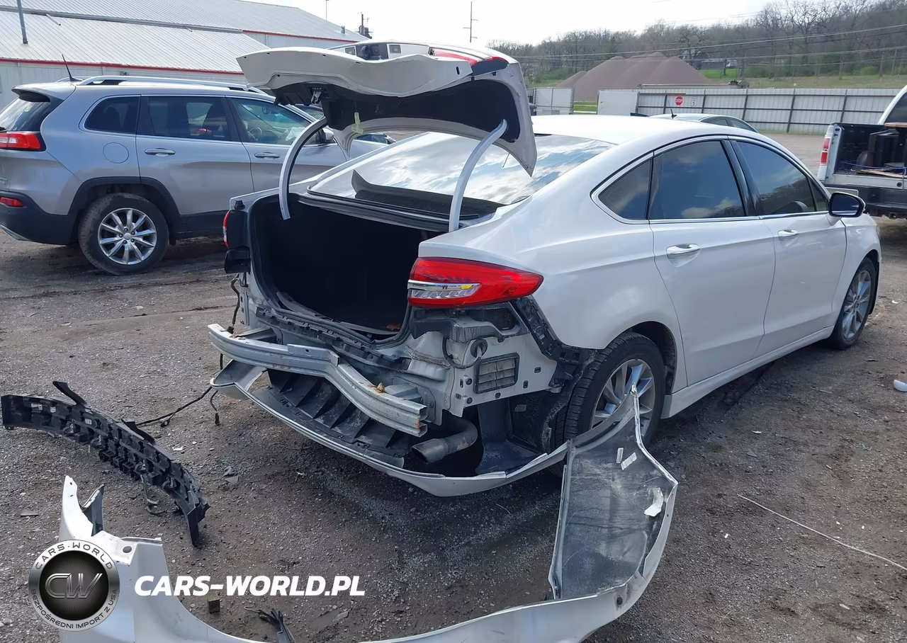 2017 Ford Fusion Se VIN:3FA6P0HD1HR378245 - 4