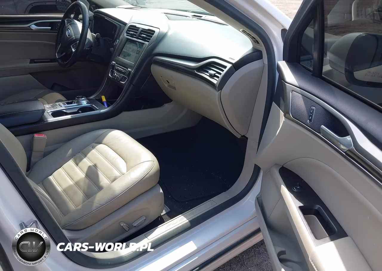 2017 Ford Fusion Se VIN:3FA6P0HD1HR378245 - 5