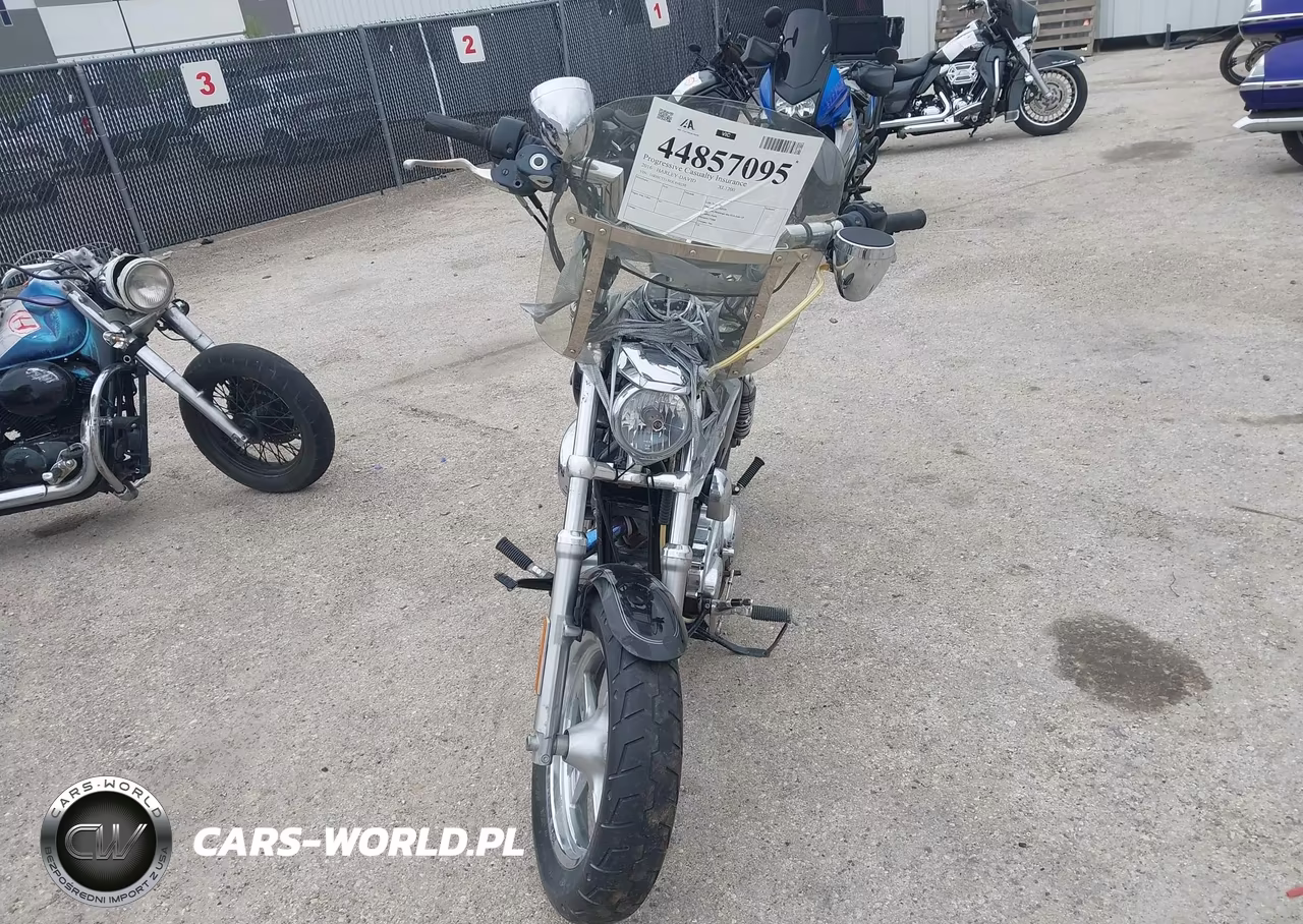 2016 Harley-Davidson Xl1200 C VIN:1HD1CT31XGC410250 - 5