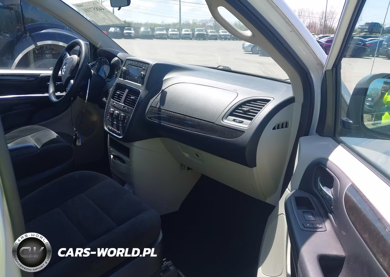 2016 Dodge Grand Caravan American Value Pkg