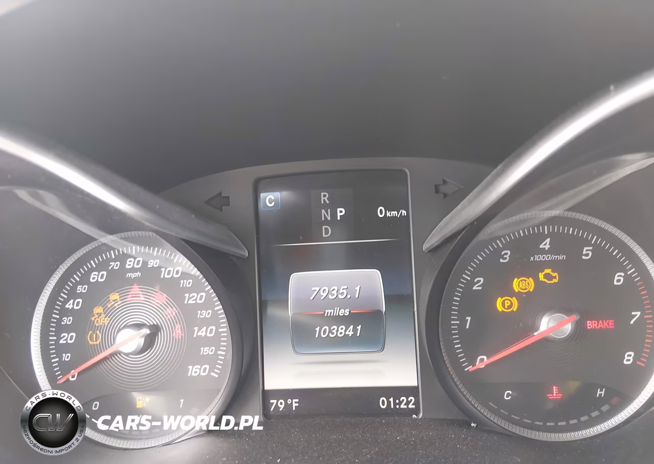 2018 Mercedes-Benz C 300 VIN:55SWF4JB7JU268786 - 15