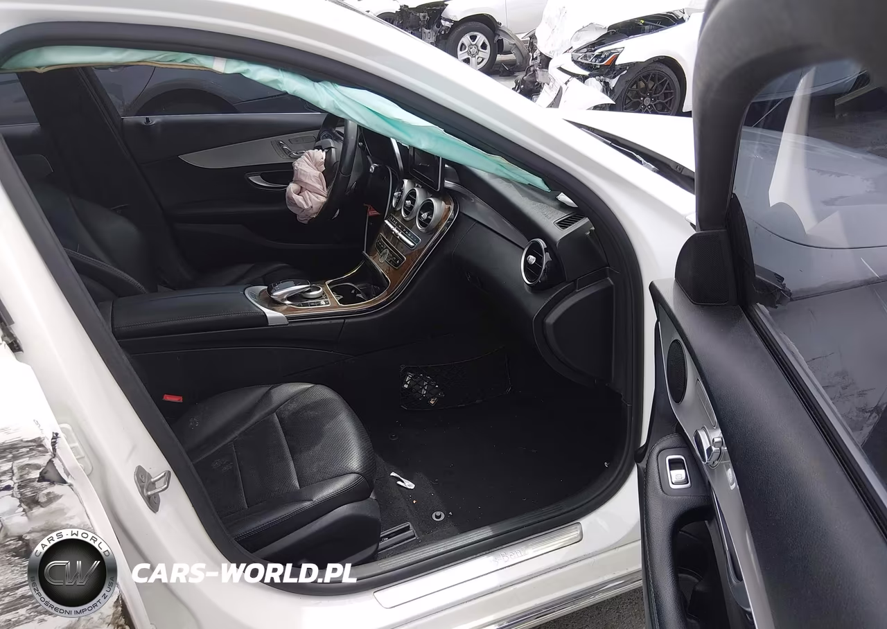 2018 Mercedes-Benz C 300 VIN:55SWF4JB7JU268786 - 5