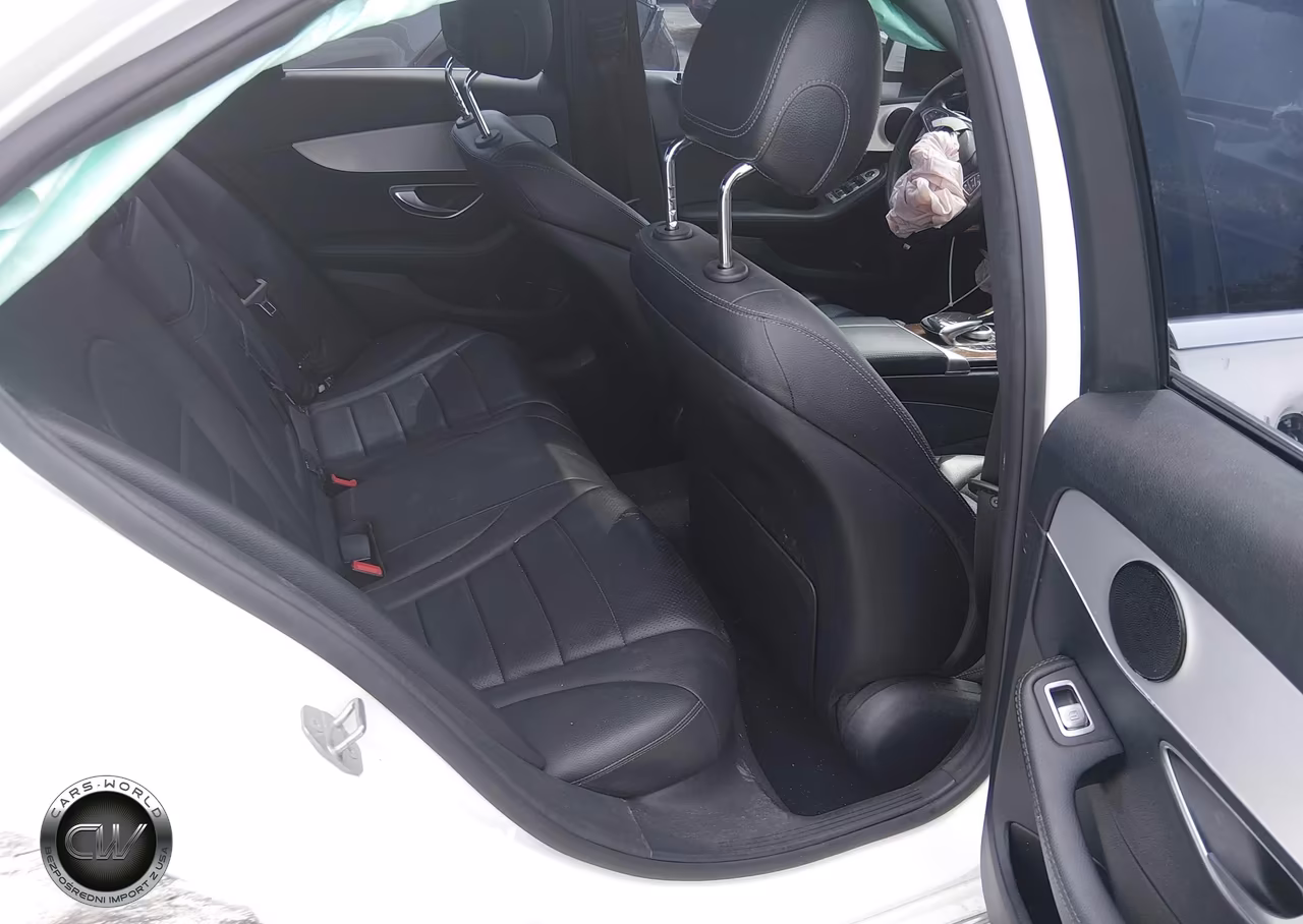 2018 Mercedes-Benz C 300 VIN:55SWF4JB7JU268786 - 8