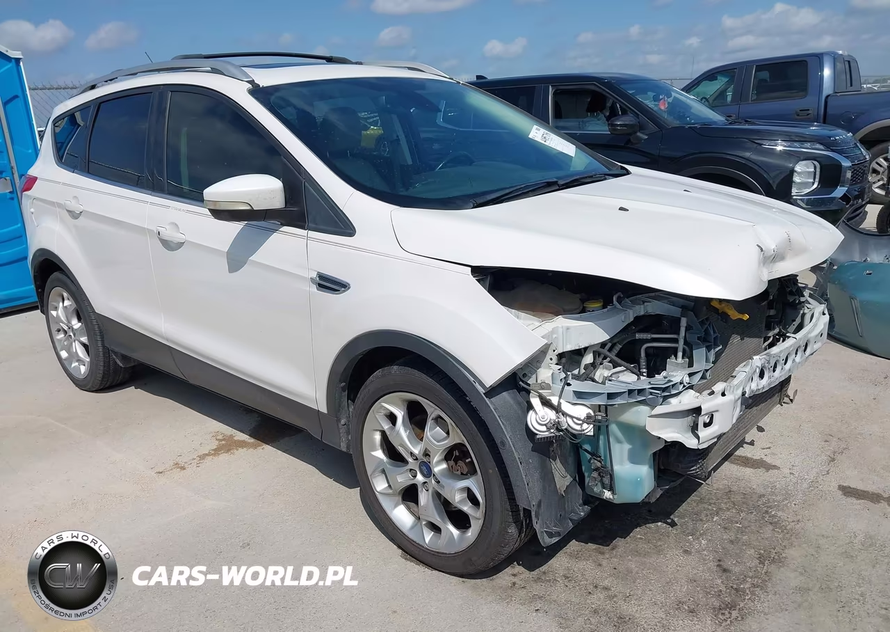 2014 Ford Escape Titanium – zdjęcie 1 z 17