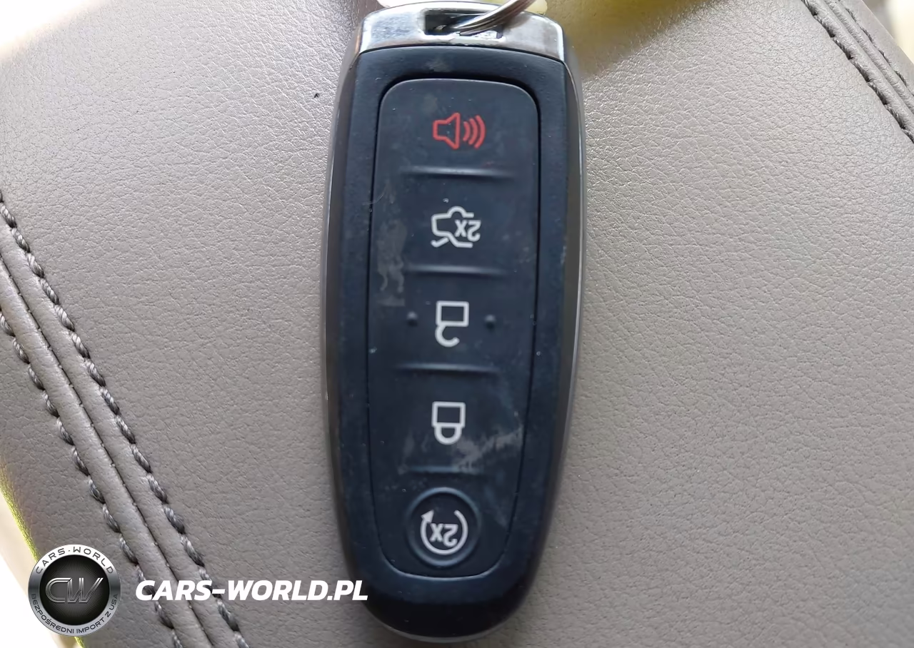 2014 Ford Escape Titanium VIN:1FMCU0J93EUC20632 - 11