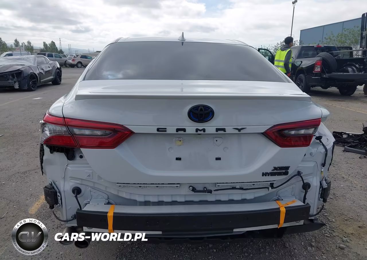 2024 Toyota Camry Hybrid Xse VIN:4T1K31AKXRU078633 - 17