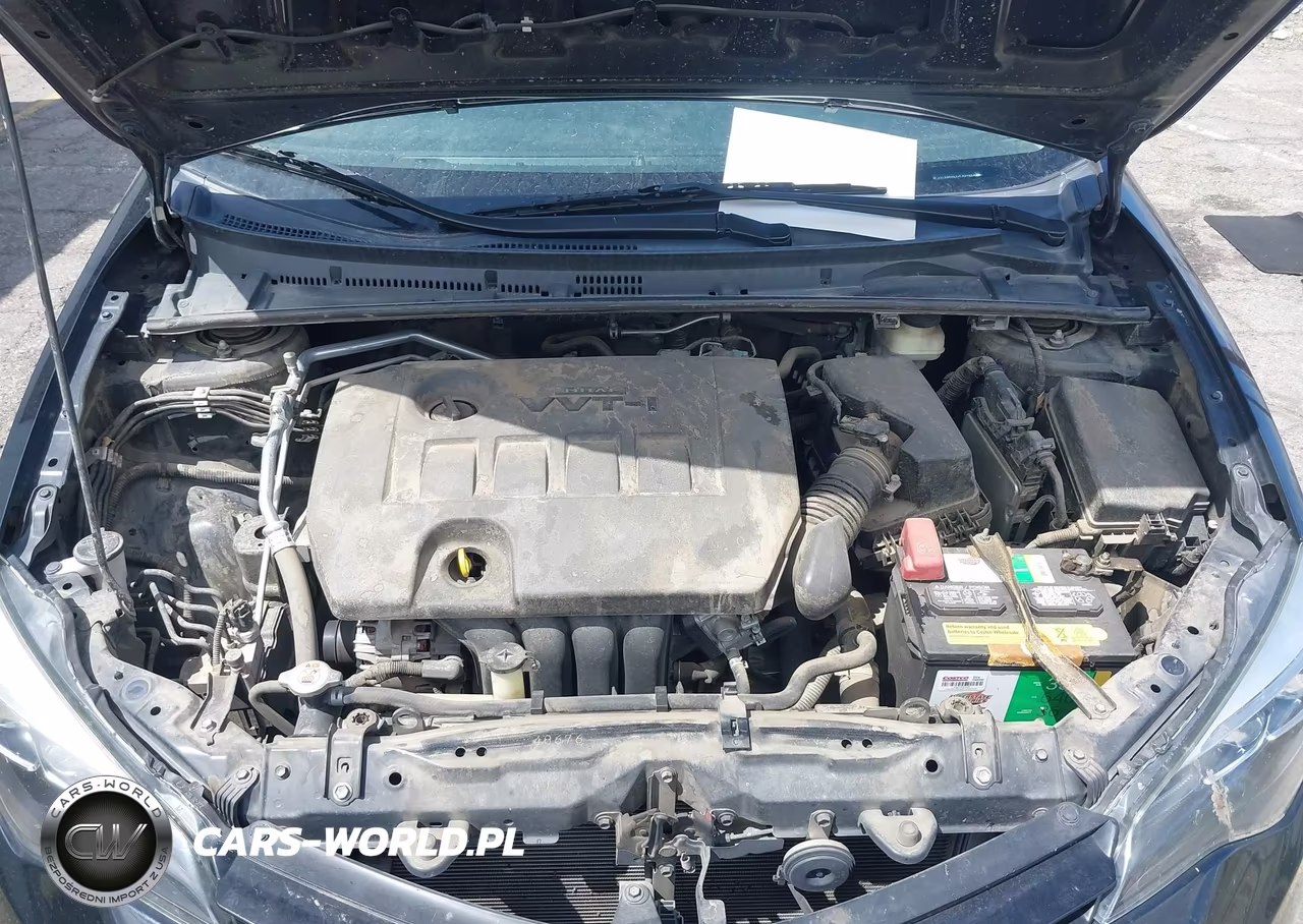 2018 Toyota Corolla Xle VIN:5YFBURHE4JP824043 - 10