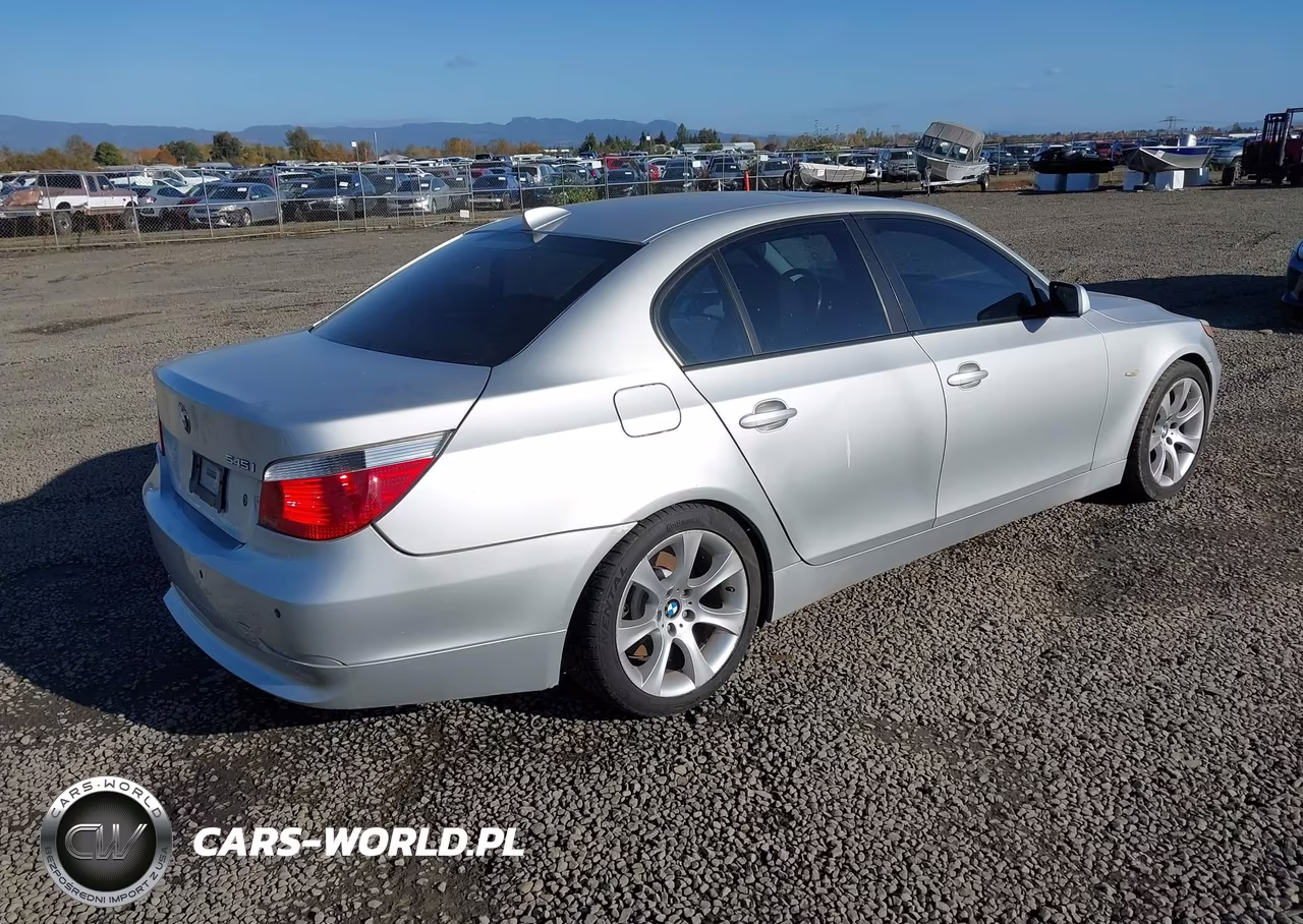 2005 BMW 545I VIN:WBANB33525CN65054 - 4