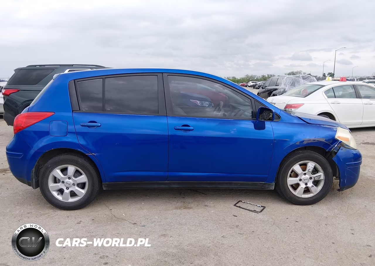 2009 Nissan Versa 1.8S VIN:3N1BC13E29L402229 - 13