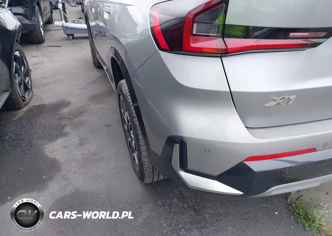 2025 BMW X1 xDrive28I VIN:WBX73EF03S5158478 - 12
