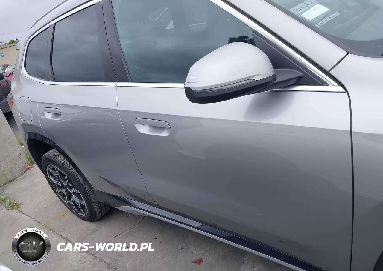 2025 BMW X1 xDrive28I VIN:WBX73EF03S5158478 - 14