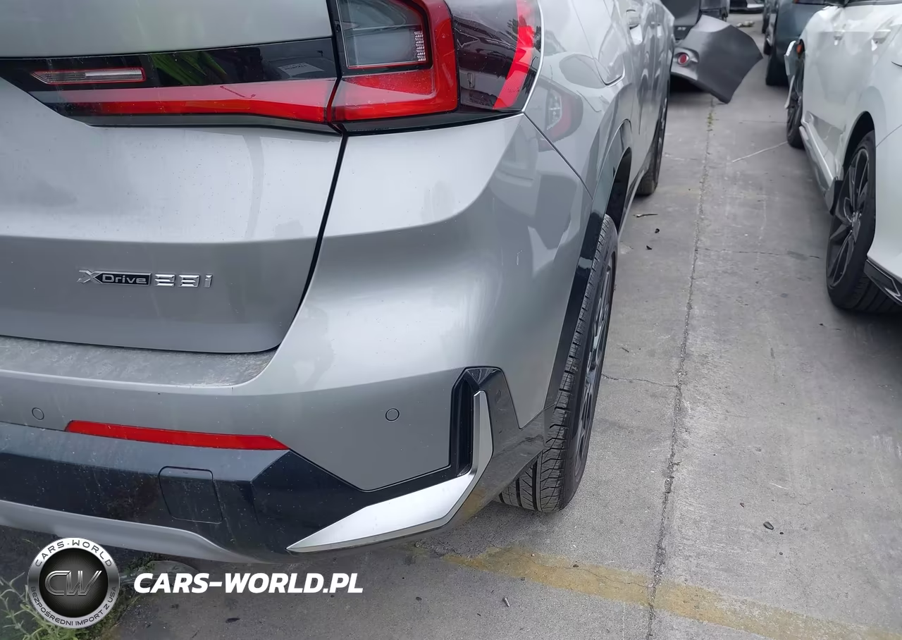 2025 BMW X1 xDrive28I VIN:WBX73EF03S5158478 - 18