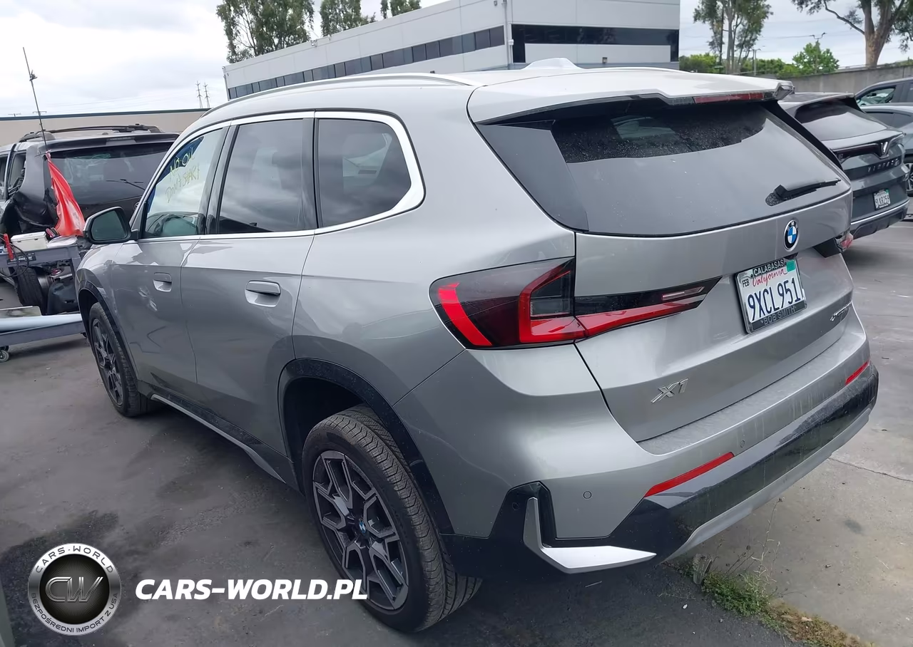 2025 BMW X1 xDrive28I VIN:WBX73EF03S5158478 - 3