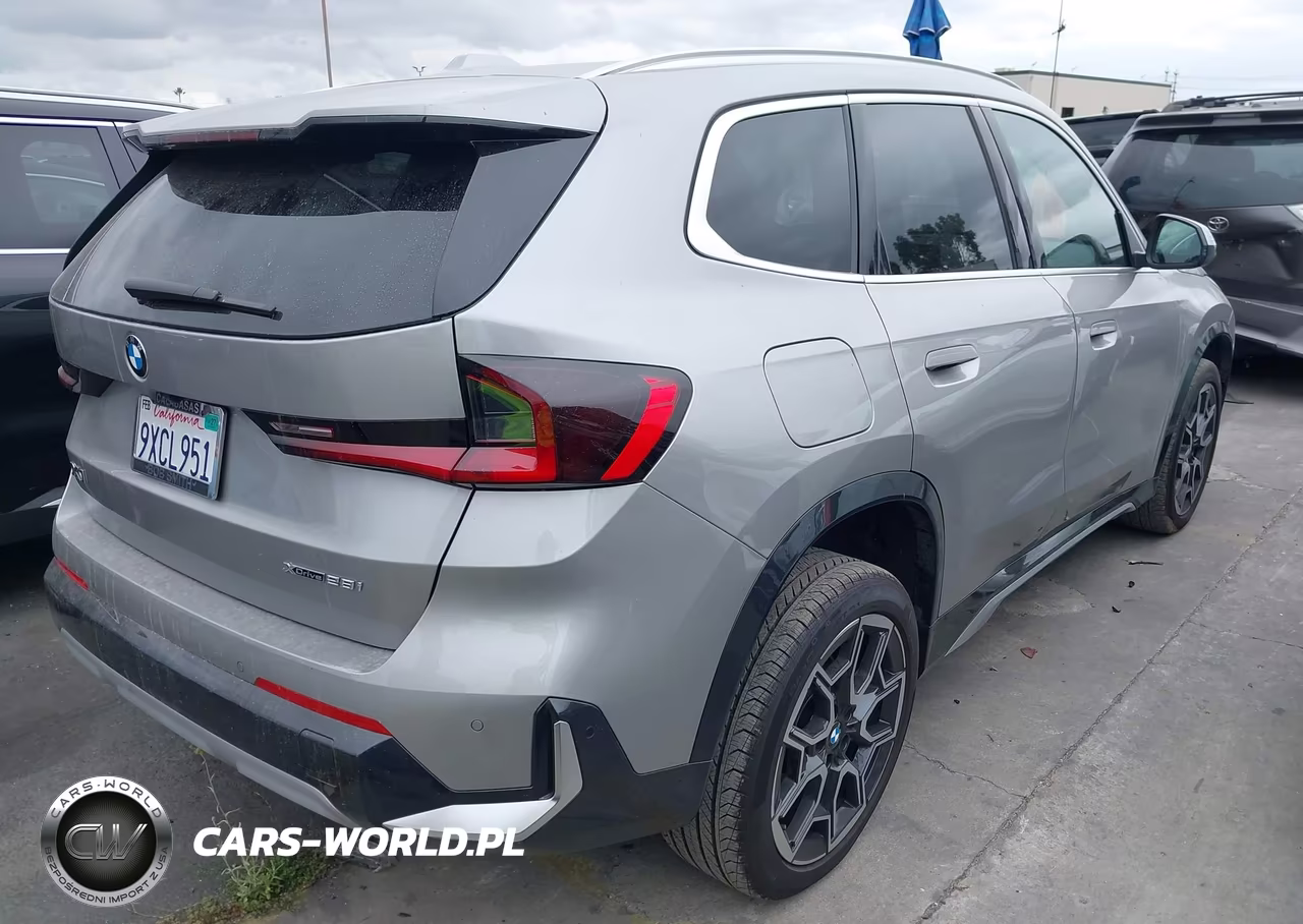 2025 BMW X1 xDrive28I VIN:WBX73EF03S5158478 - 4