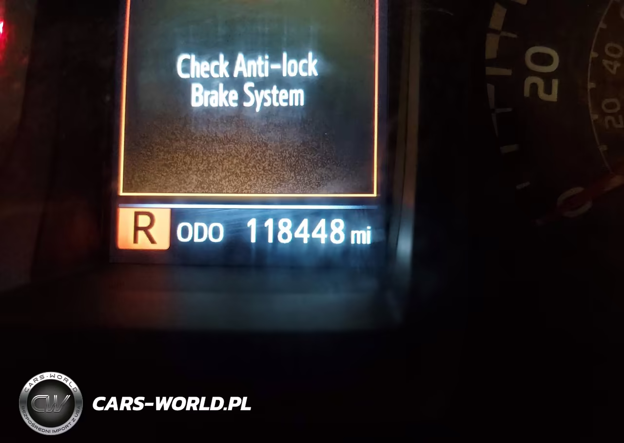 2018 Toyota Tacoma Sr V6 VIN:5TFCZ5AN5JX140287 - 16