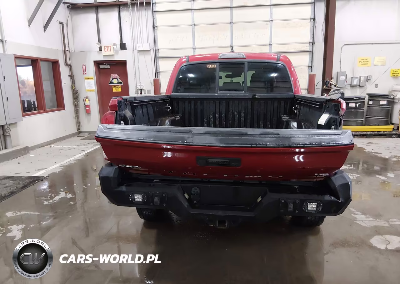2018 Toyota Tacoma Sr V6 VIN:5TFCZ5AN5JX140287 - 17