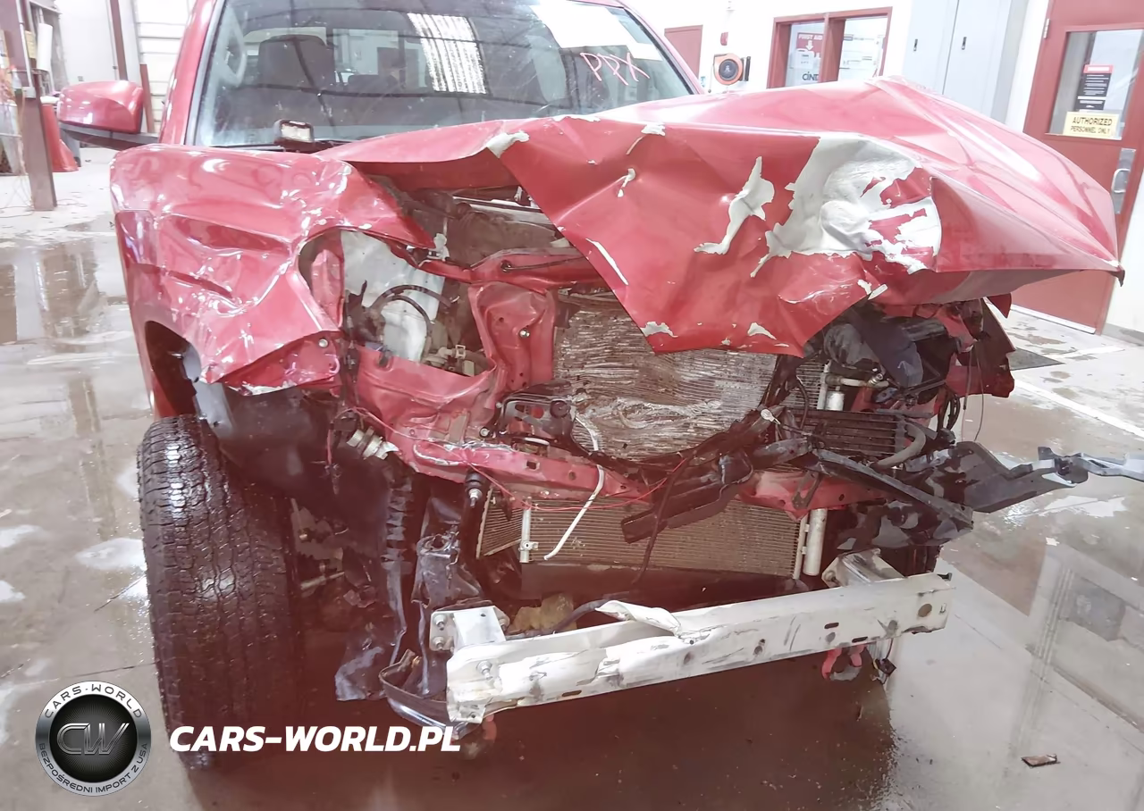2018 Toyota Tacoma Sr V6 VIN:5TFCZ5AN5JX140287 - 6