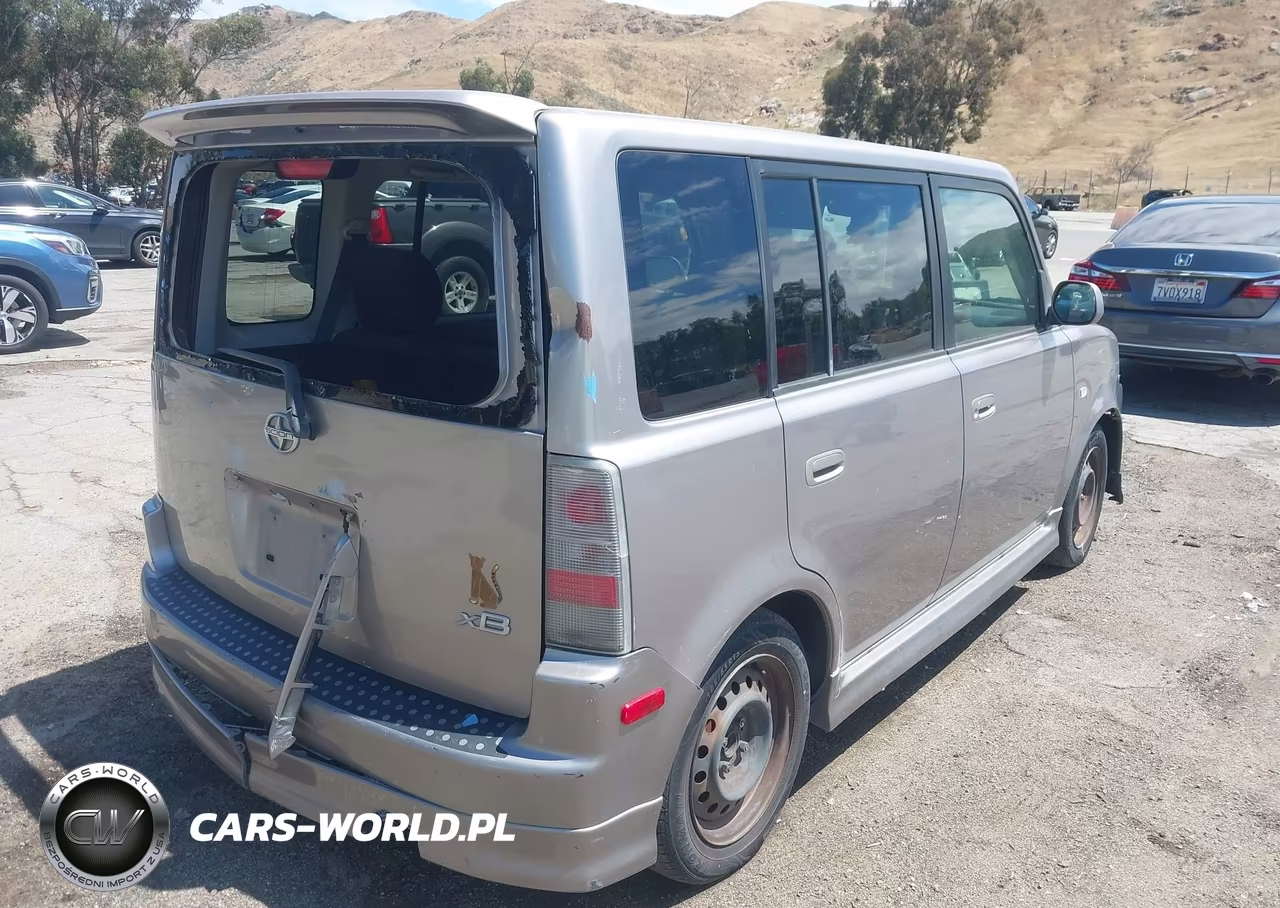 2005 Scion Xb VIN:JTLKT324654024714 - 4