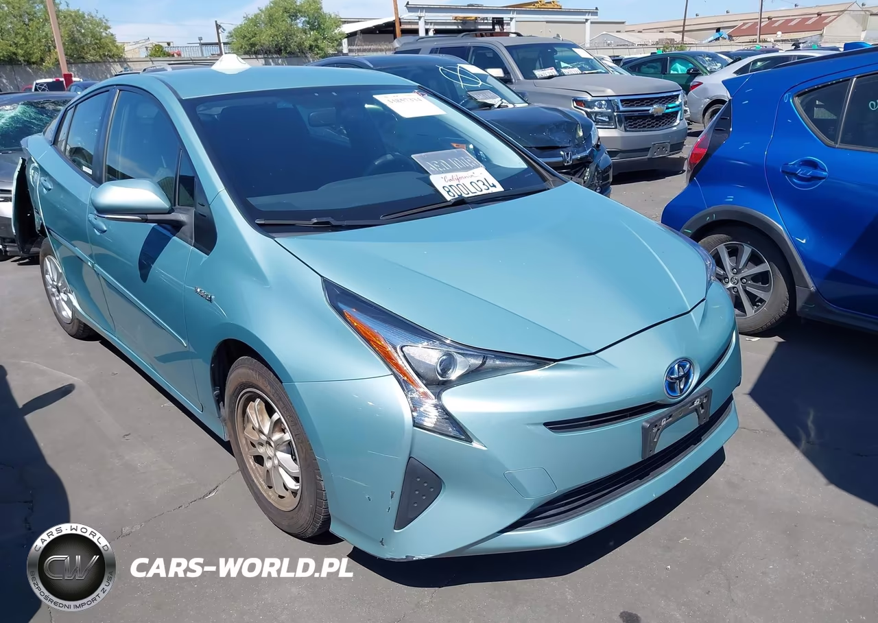 2016 Toyota Prius Two