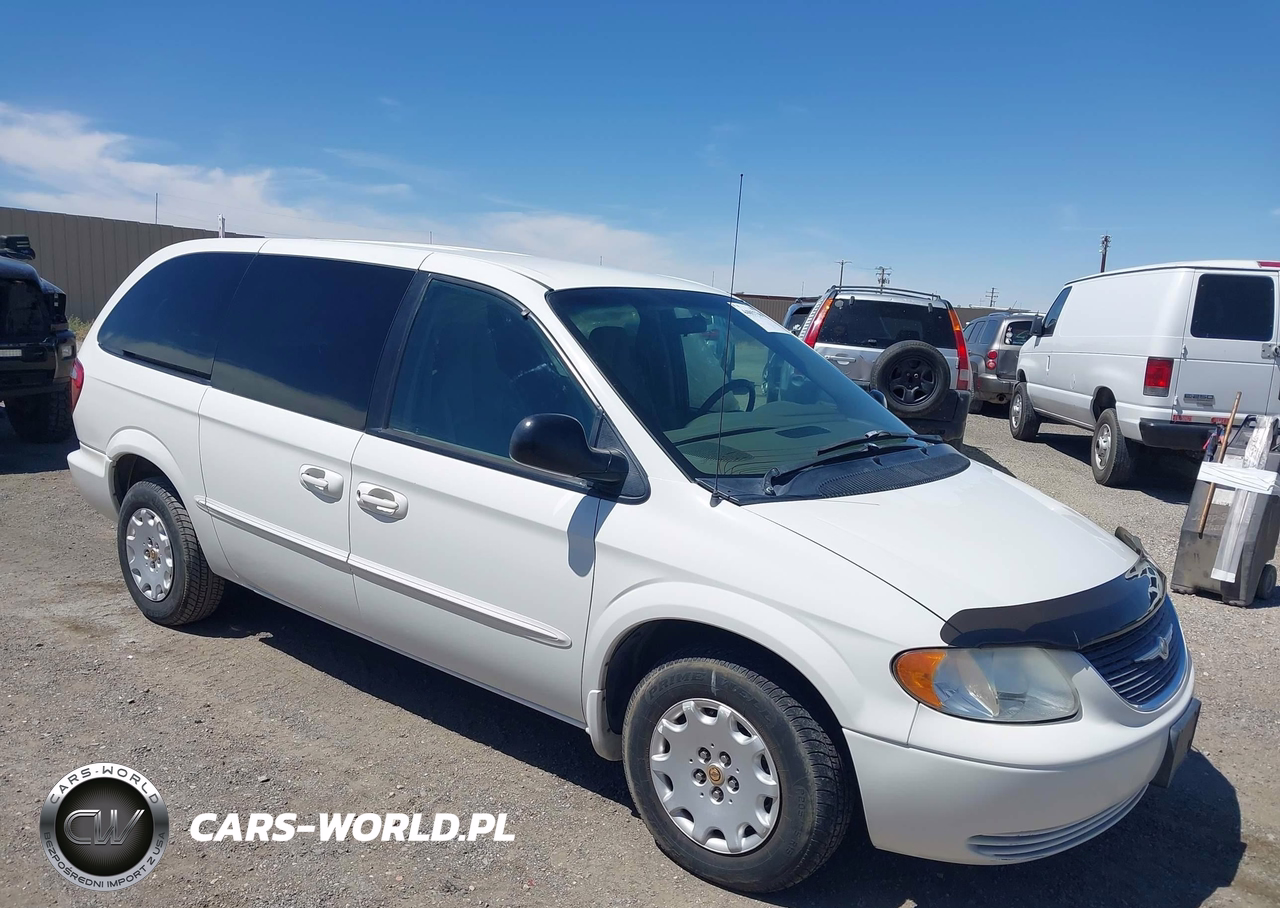 2002 Chrysler Town & Country Lx