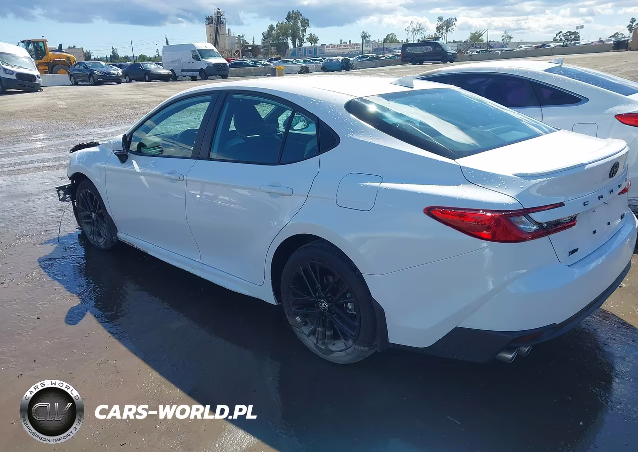 2026 Toyota Camry Se VIN:4T1DAACK2TU222789 - 3