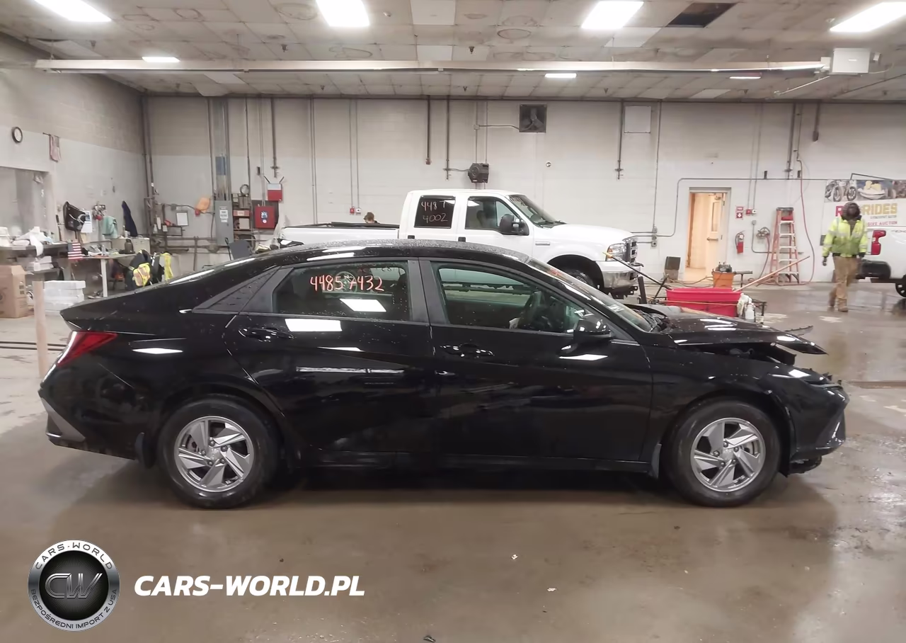 2025 Hyundai Elantra Se VIN:KMHLL4DG4SU087640 - 14