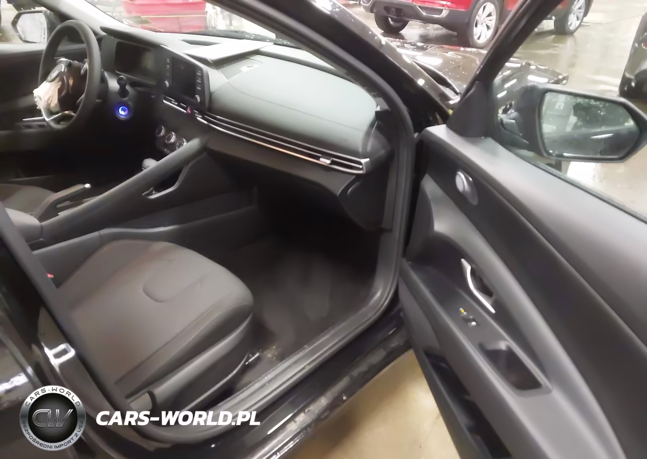 2025 Hyundai Elantra Se VIN:KMHLL4DG4SU087640 - 5