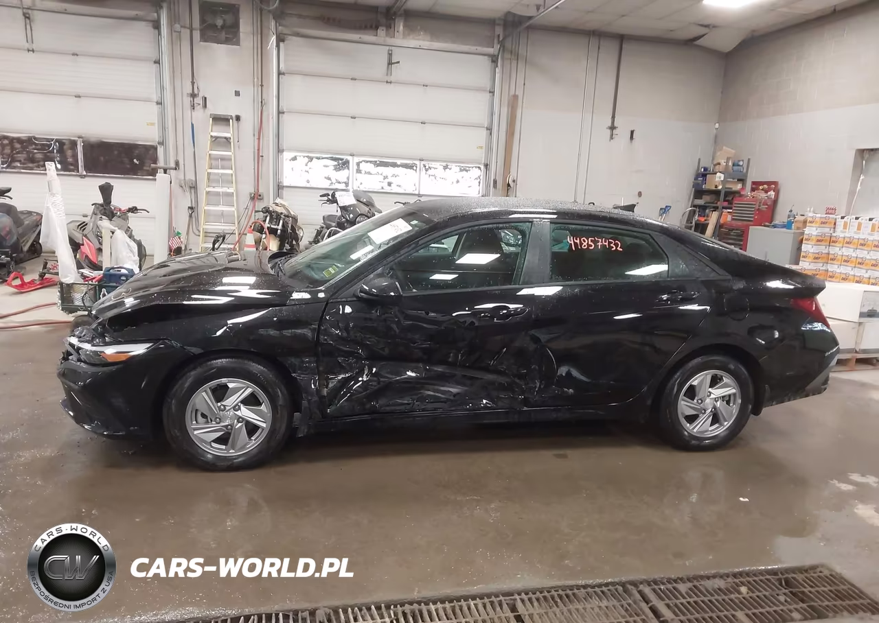 2025 Hyundai Elantra Se VIN:KMHLL4DG4SU087640 - 6