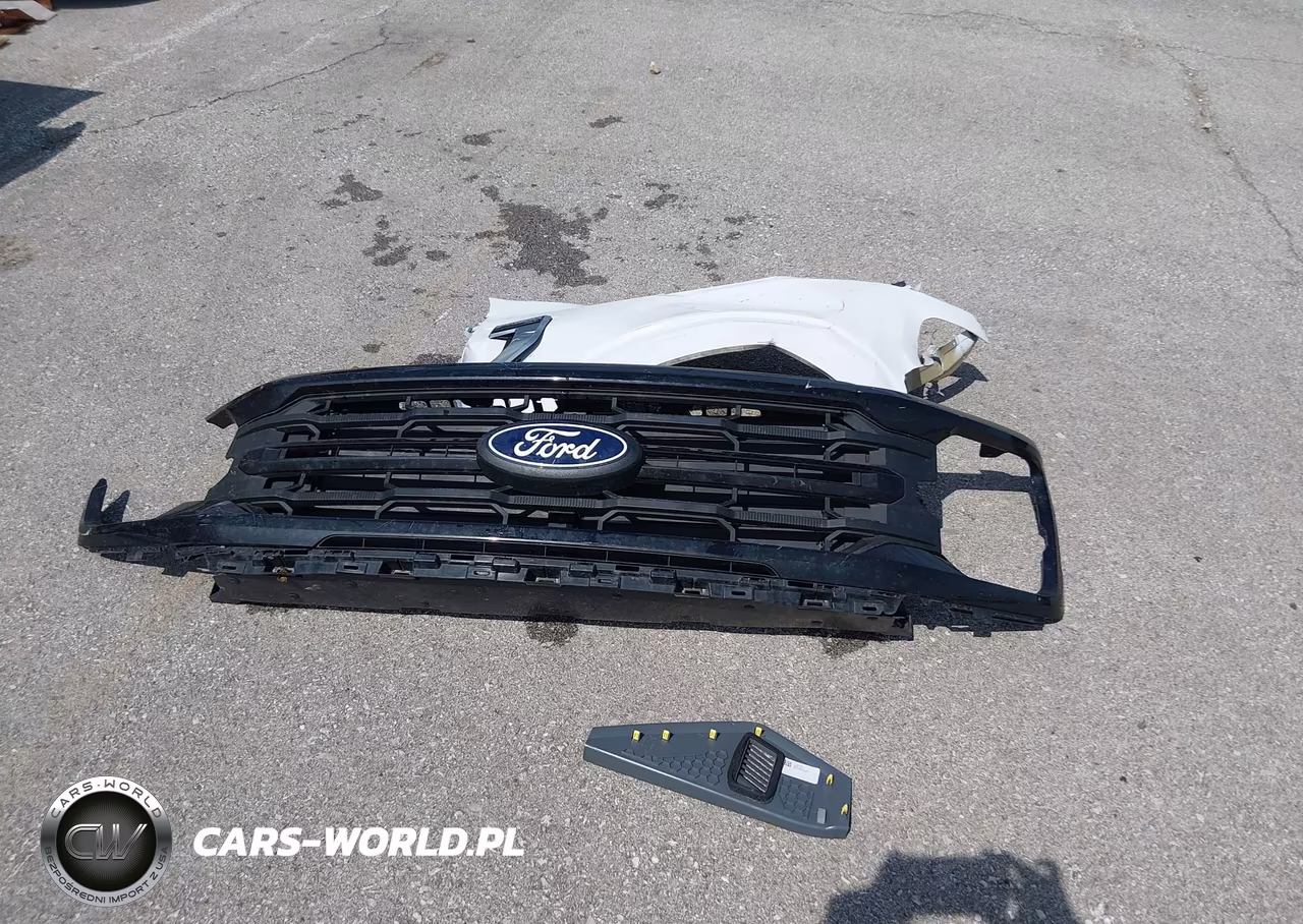 2025 Ford F-150 Xlt VIN:1FTFW3L56SKD68742 - 12