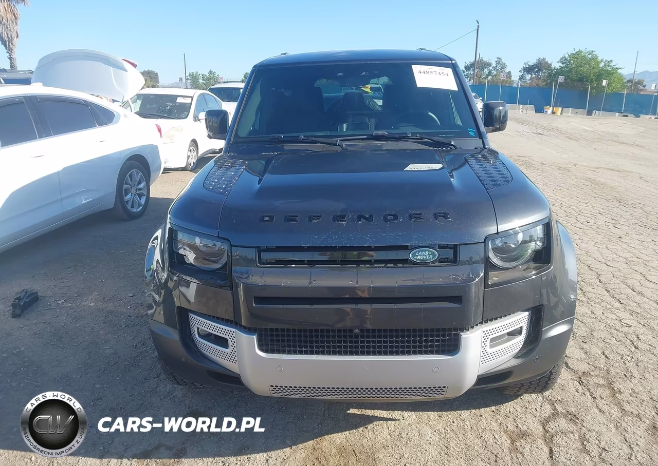 2025 Land Rover Defender 110 P300 VIN:SALEJ7EX5S2374508 - 12