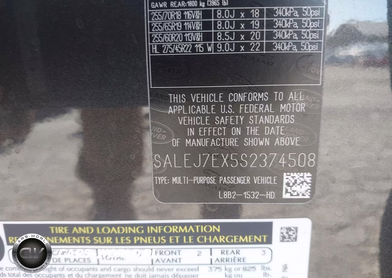 2025 Land Rover Defender 110 P300 VIN:SALEJ7EX5S2374508 - 9