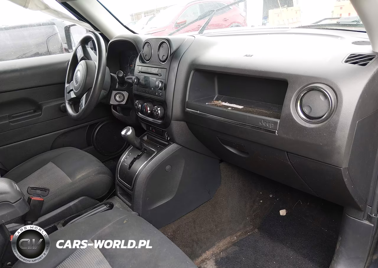 2015 Jeep Patriot Sport VIN:1C4NJRBB1FD240472 - 5