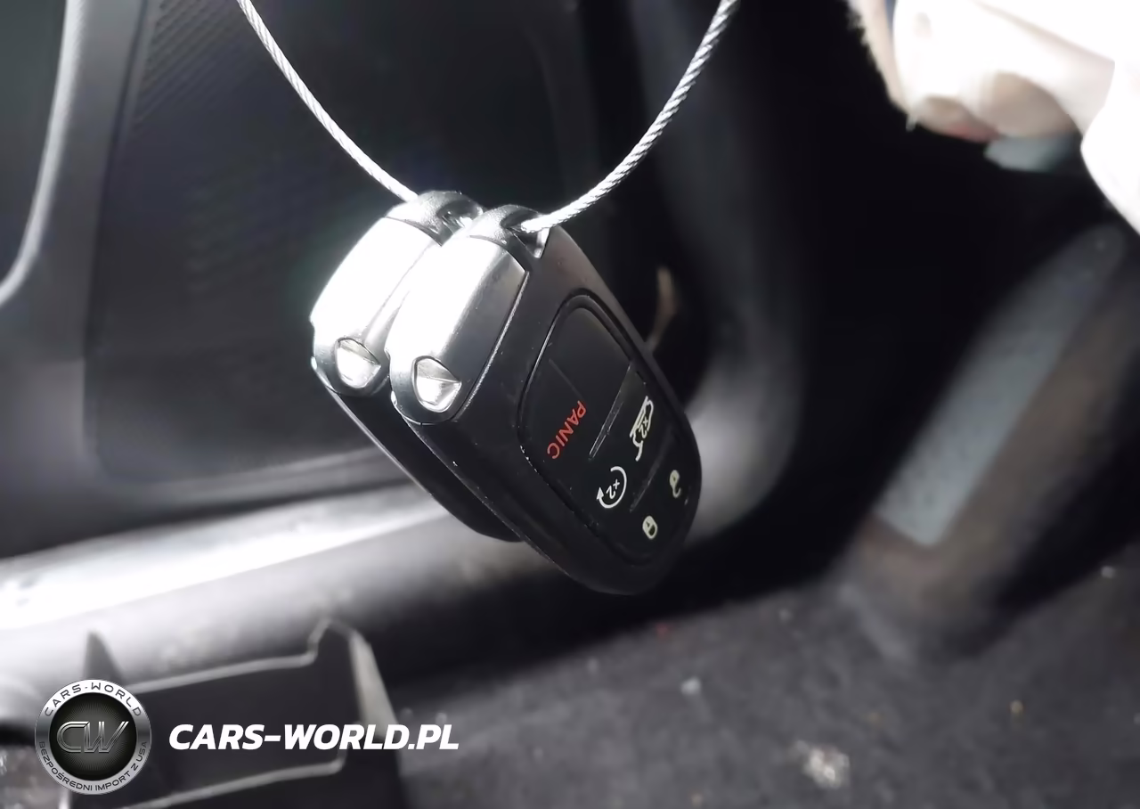 2019 Jeep Cherokee Limited 4X4 VIN:1C4PJMDX5KD253515 - 11