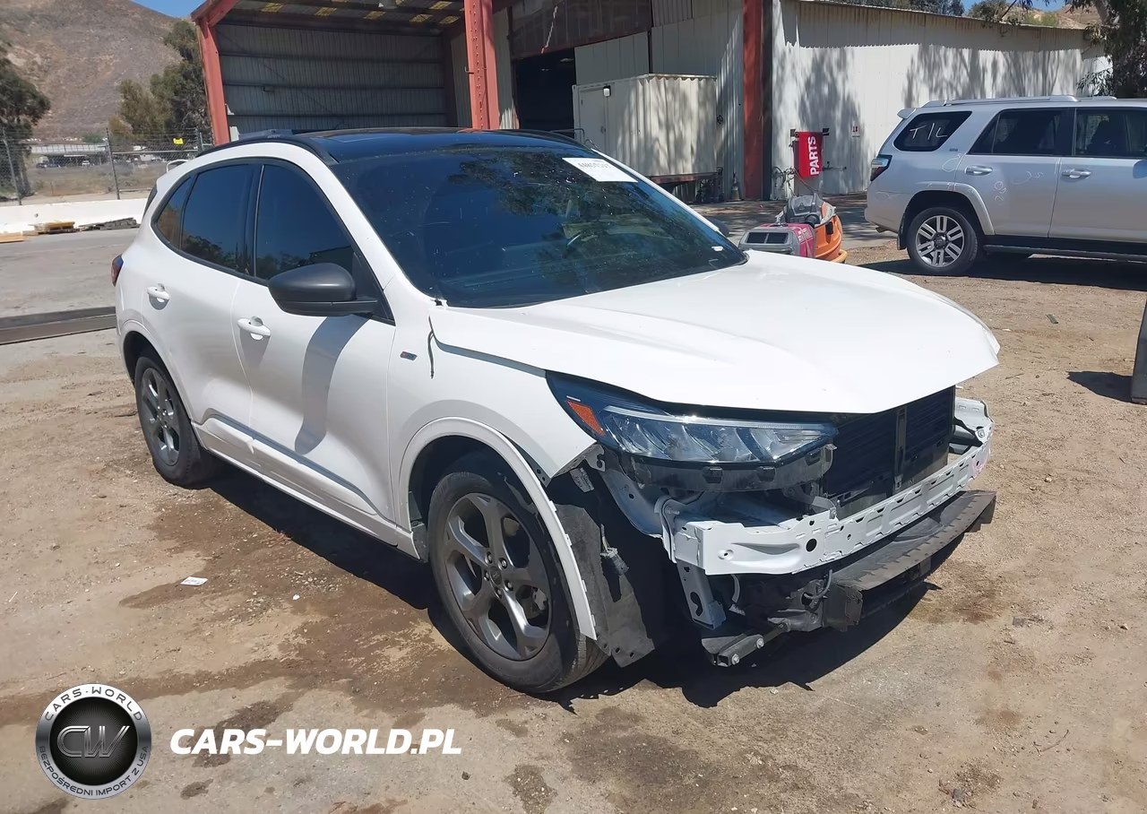 2024 Ford Escape St-Line – zdjęcie 1 z 19
