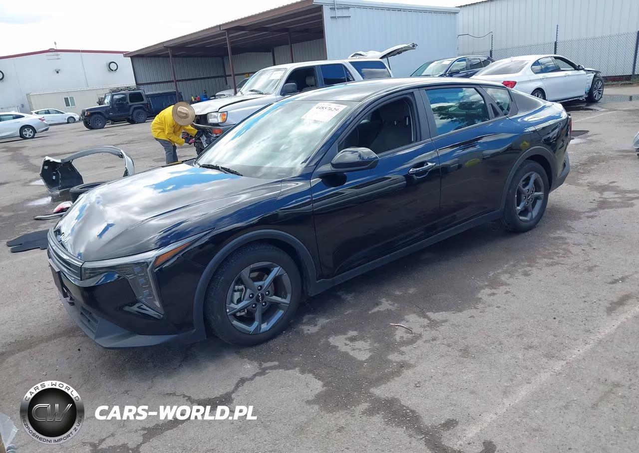 2025 Kia K4 Lxs VIN:3KPFT4DE8SE032008 - 2