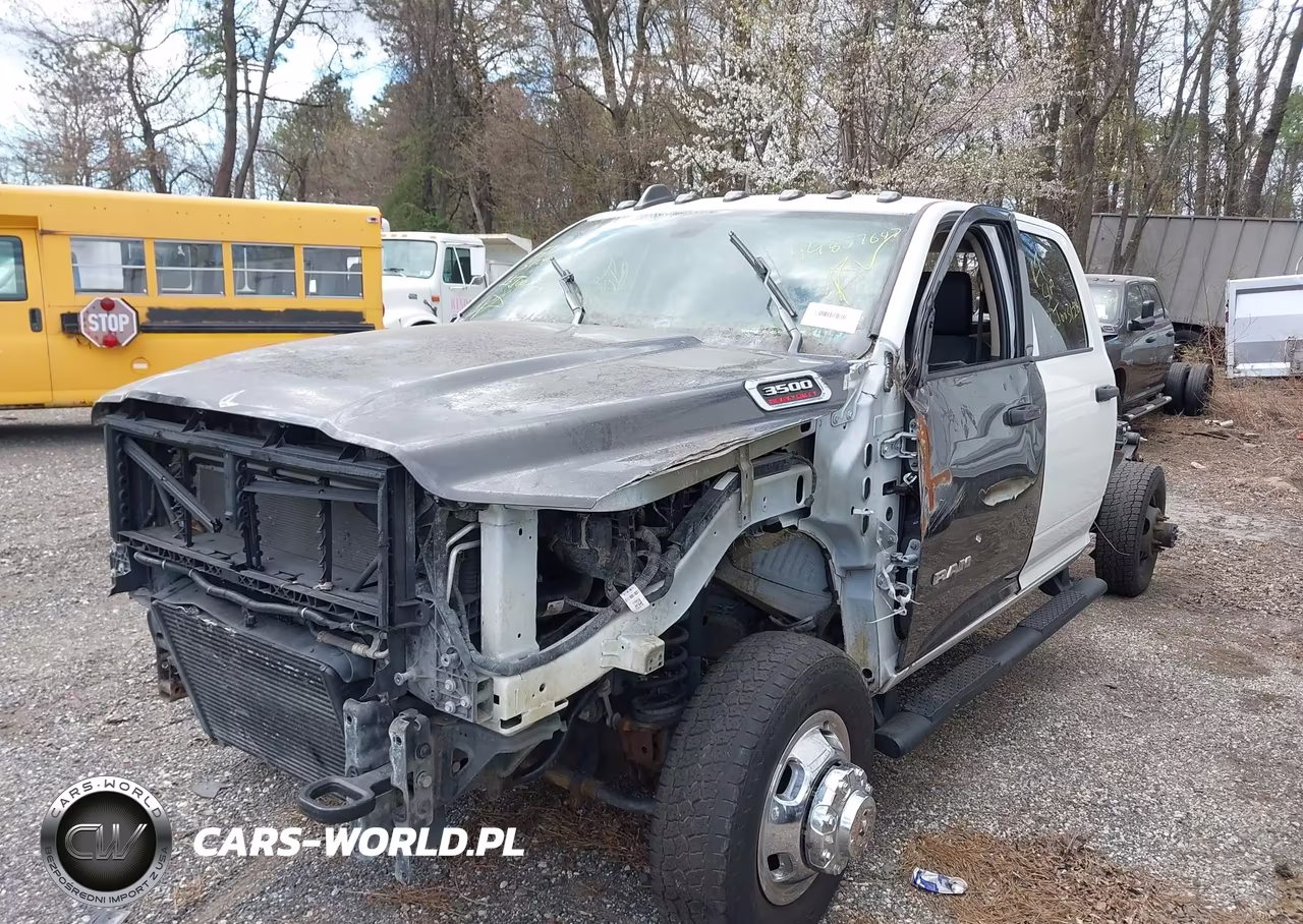 2020 Ram 3500 Tradesman 4X4 8' Box VIN:3C63RRGL7LG155031 - 2