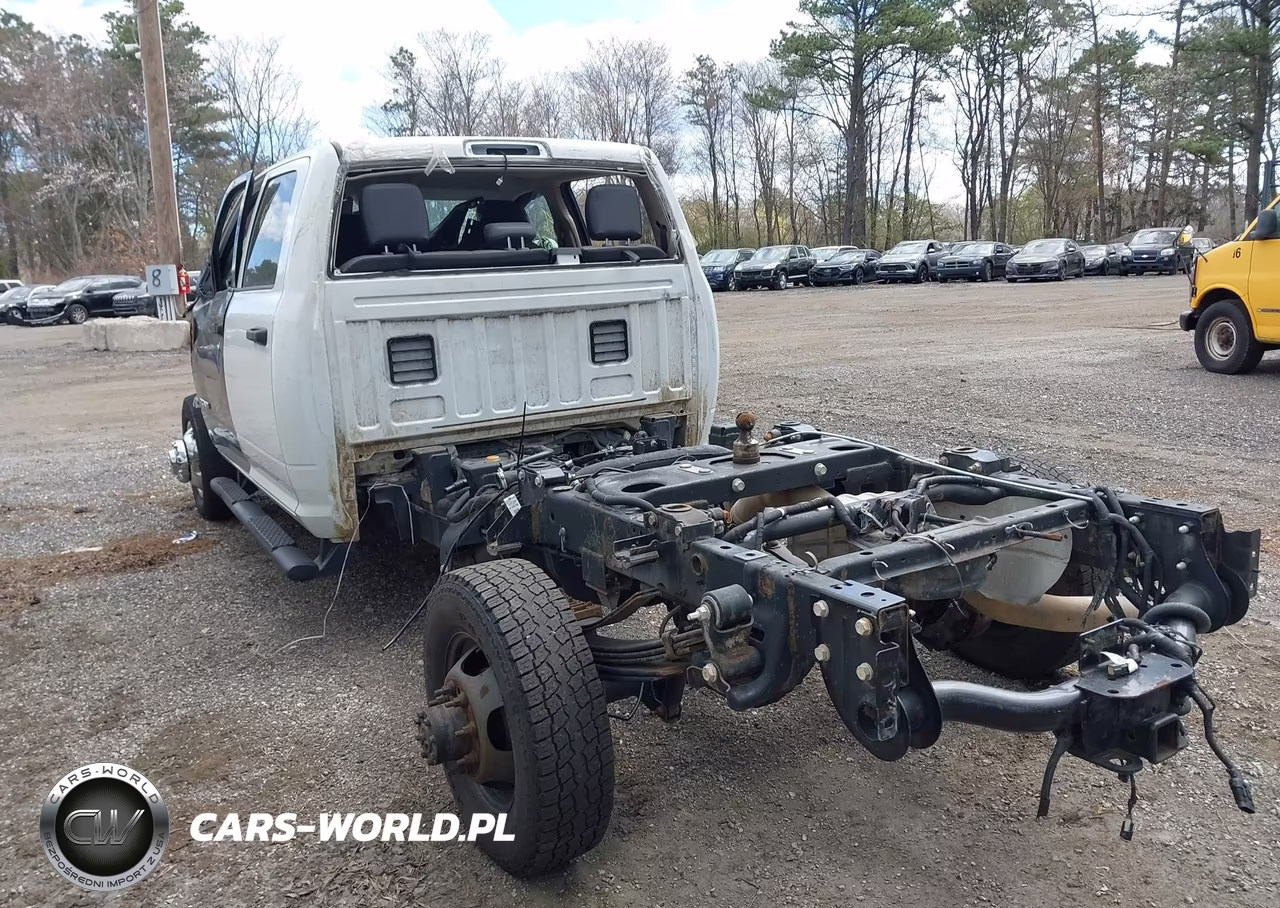 2020 Ram 3500 Tradesman 4X4 8' Box VIN:3C63RRGL7LG155031 - 3