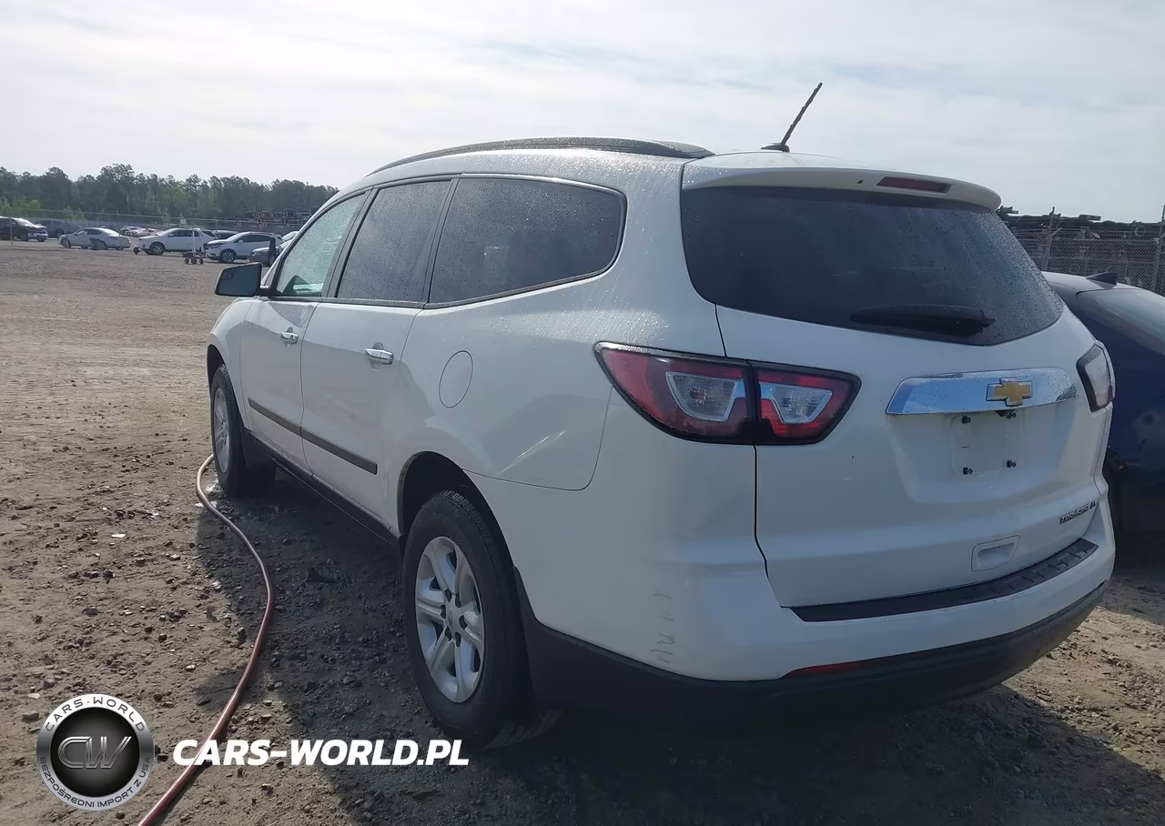 2014 Chevrolet Traverse Ls VIN:1GNKRFED3EJ208847 - 3