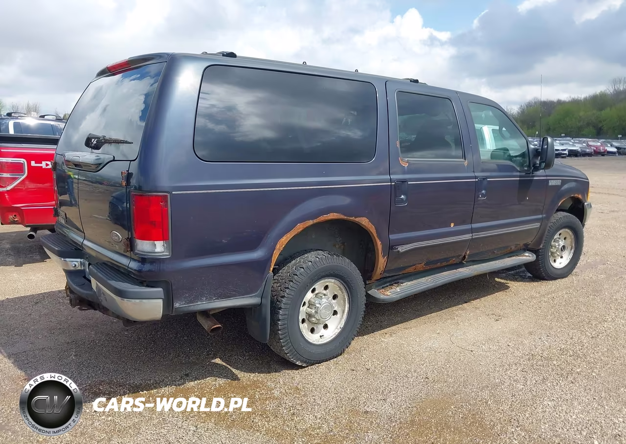 2000 Ford Excursion Xlt VIN:1FMNU41S7YEB00690 - 4