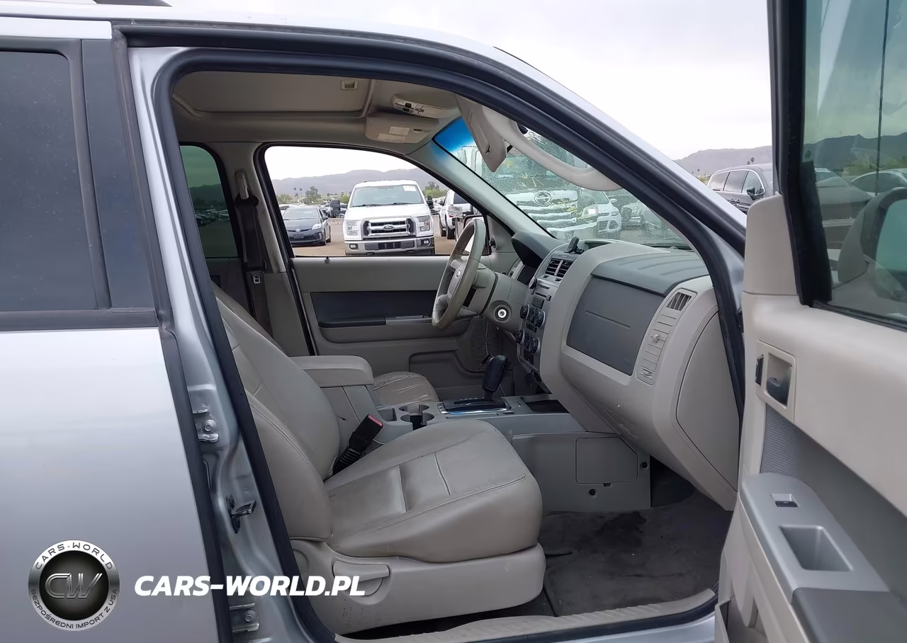 2011 Ford Escape Xlt VIN:1FMCU0D7XBKB35613 - 5