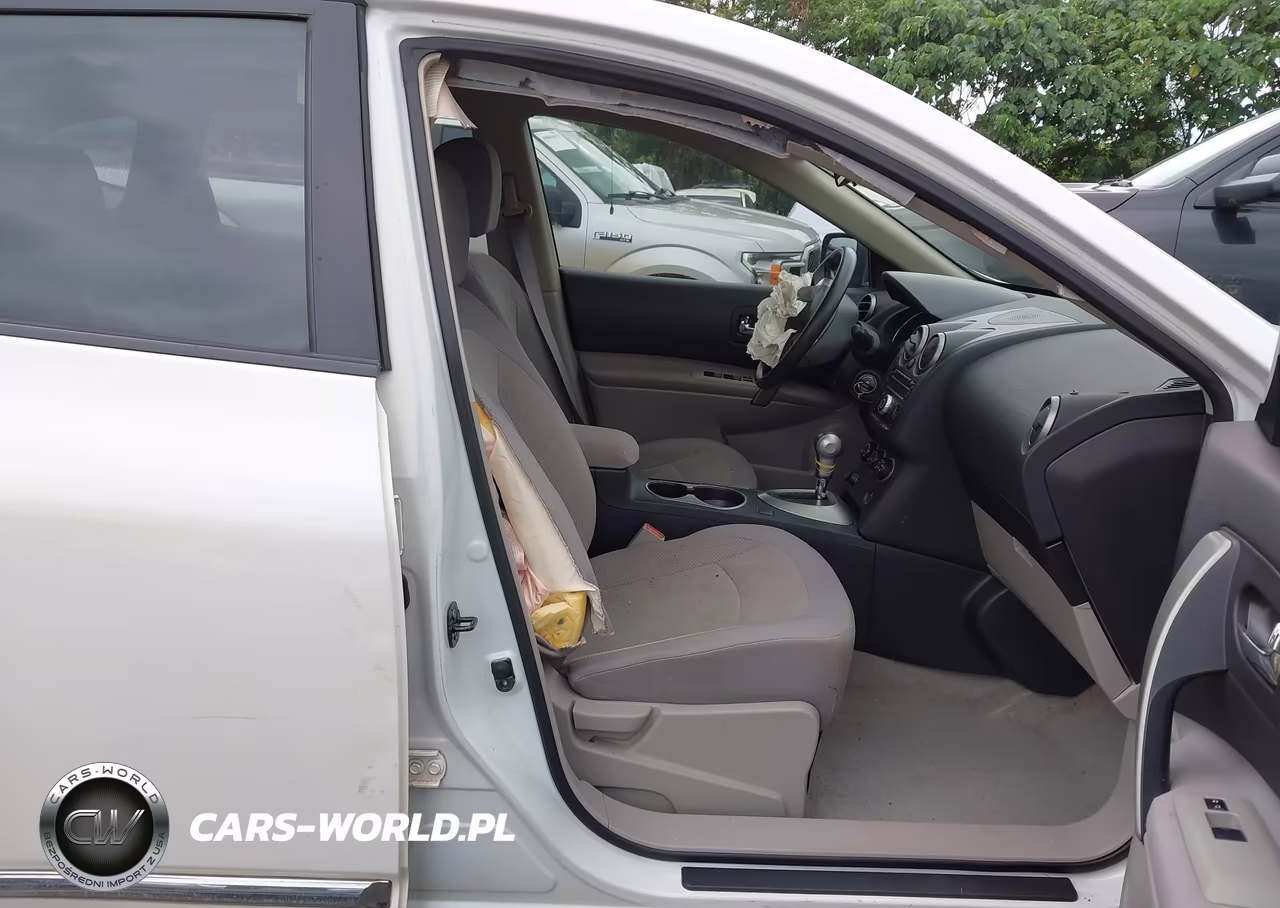 2012 Nissan Rogue S VIN:JN8AS5MT1CW276922 - 5