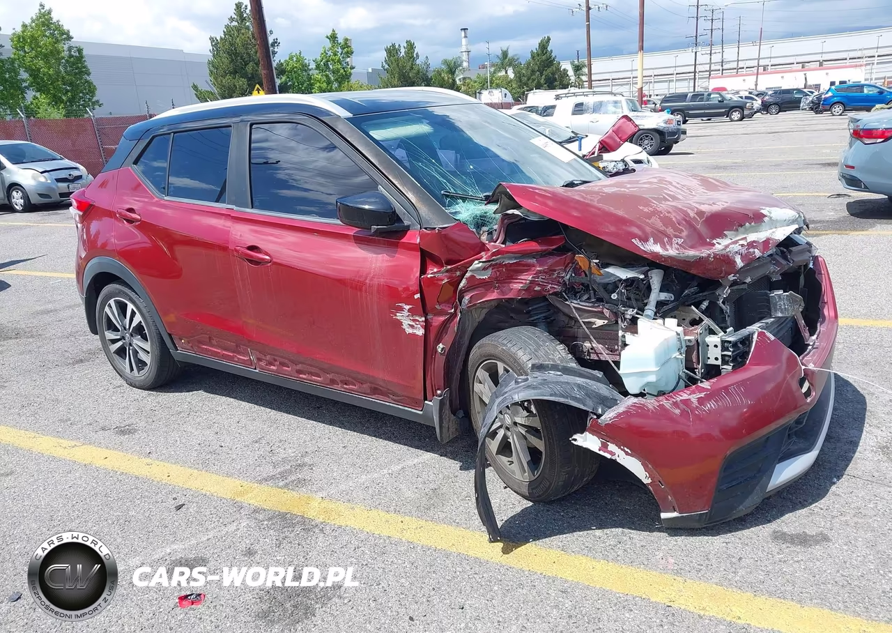 2018 Nissan Kicks Sv