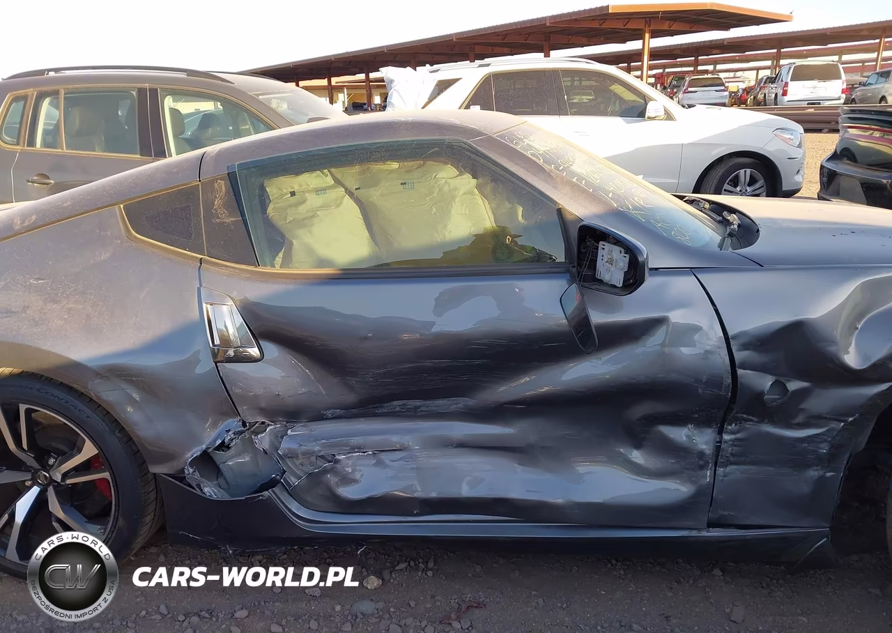 2019 Nissan 370Z Sport Touring VIN:JN1AZ4EH7KM420563 - 13